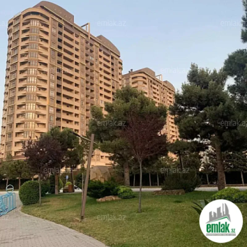 Satılır 2 otaqlı yeni tikili 60 m²