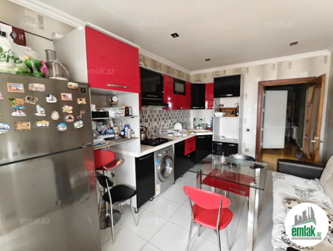 Satılır 3 otaqlı yeni tikili 83.7 m²