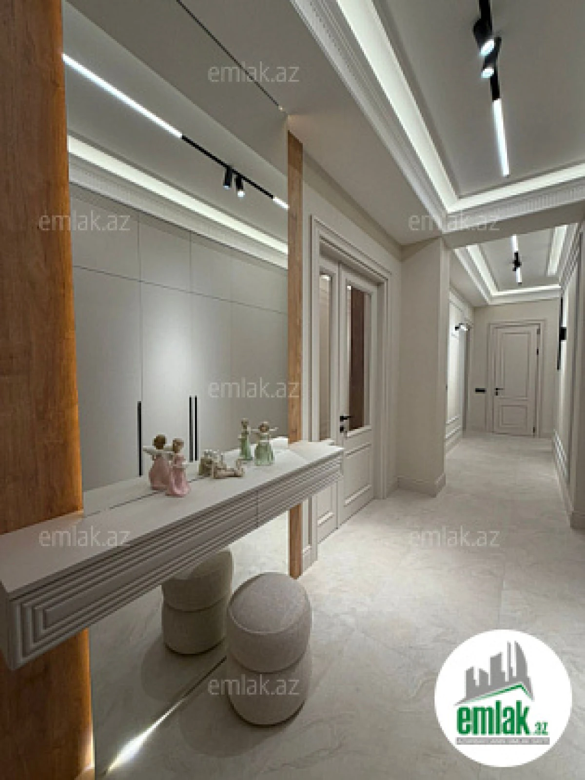 Satılır 3 otaqlı yeni tikili 120 m²