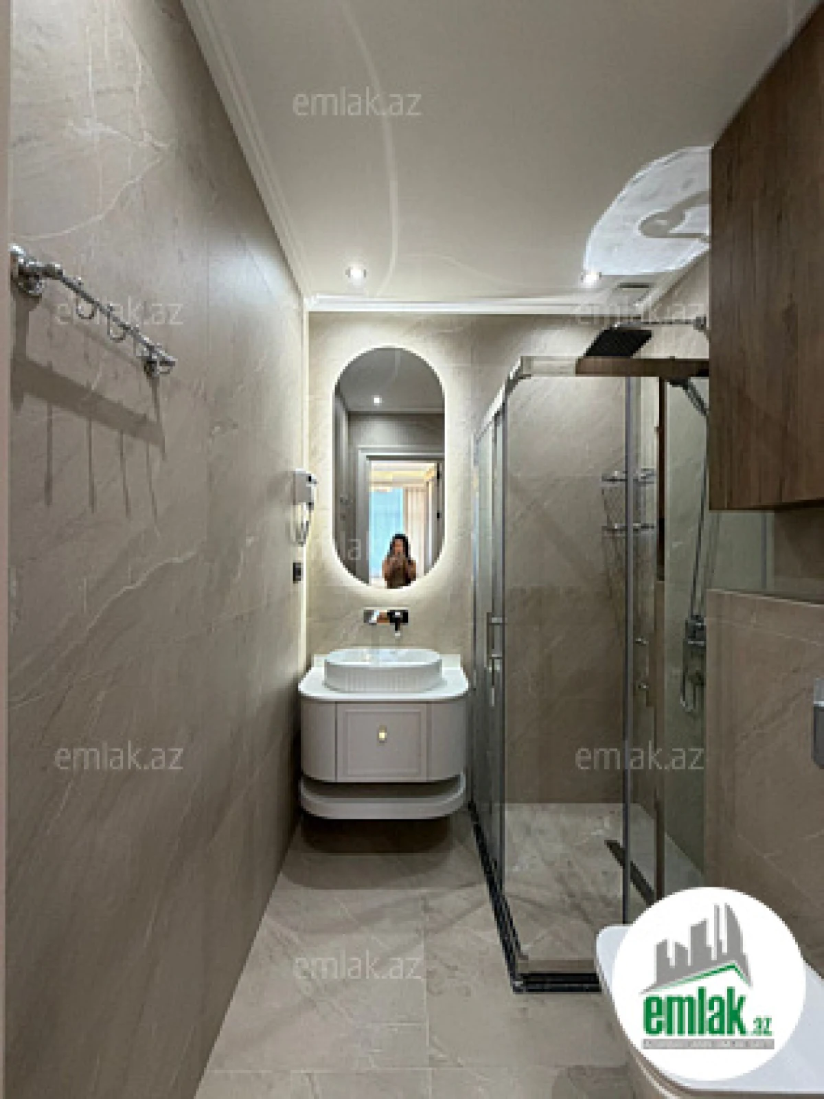 Satılır 3 otaqlı yeni tikili 120 m²