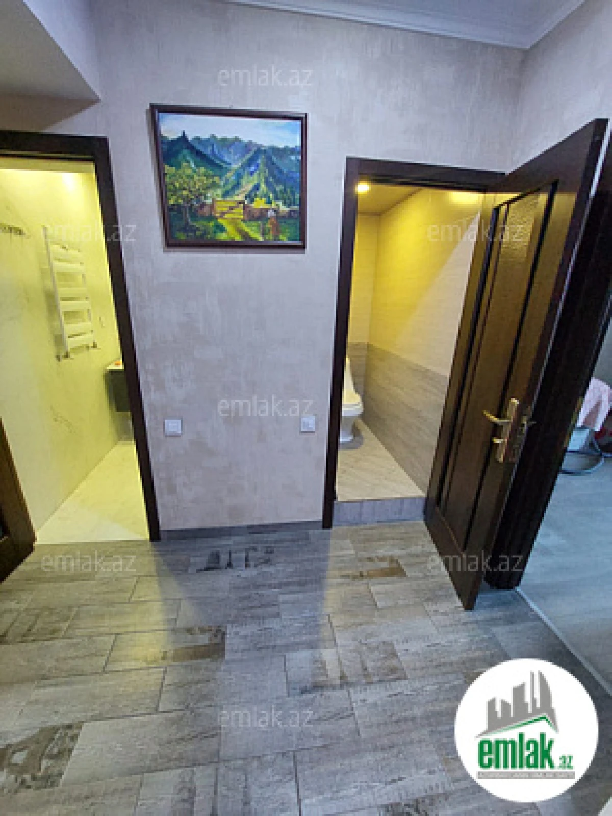 Satılır 4 otaqlı köhnə tikili 120 m²