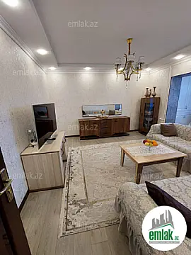 Satılır 4 otaqlı köhnə tikili 120 m²