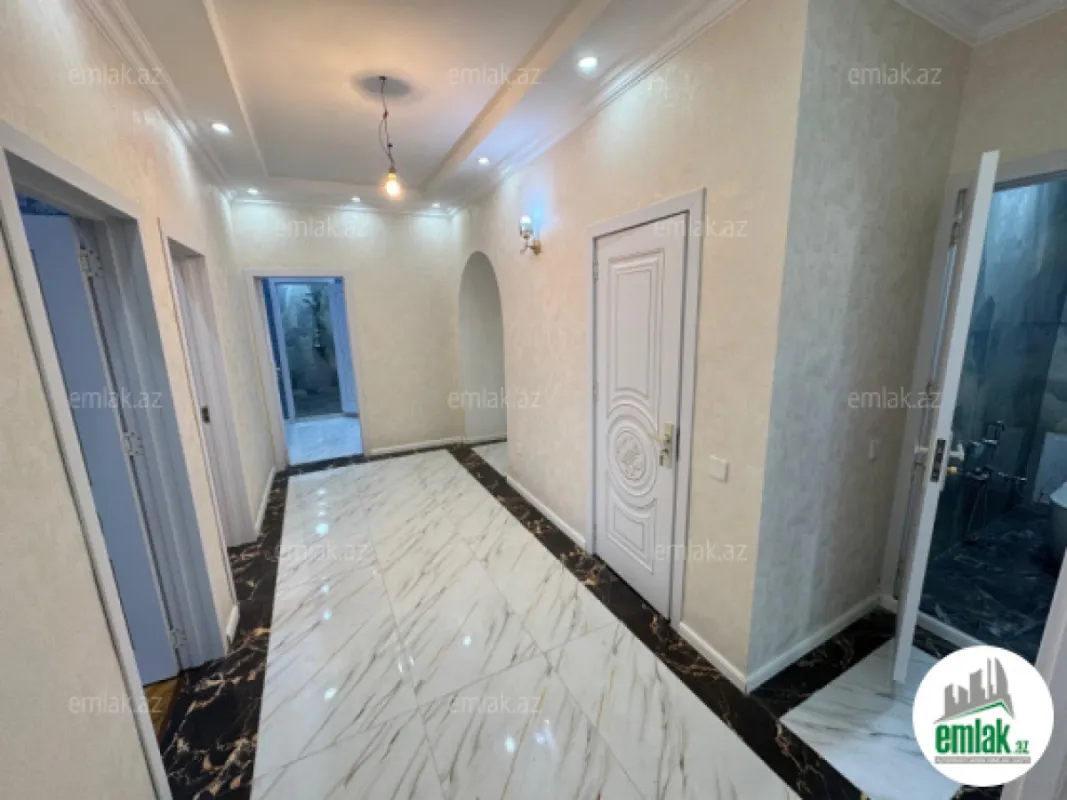 Satılır 4 otaqlı yeni tikili 180 m²