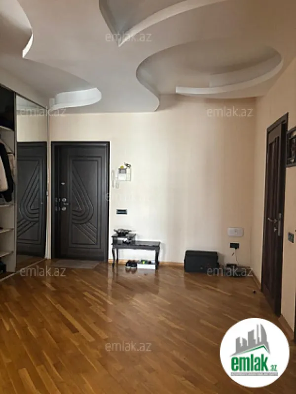 Satılır 3 otaqlı yeni tikili 148 m²
