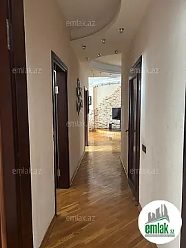 Satılır 3 otaqlı yeni tikili 148 m²