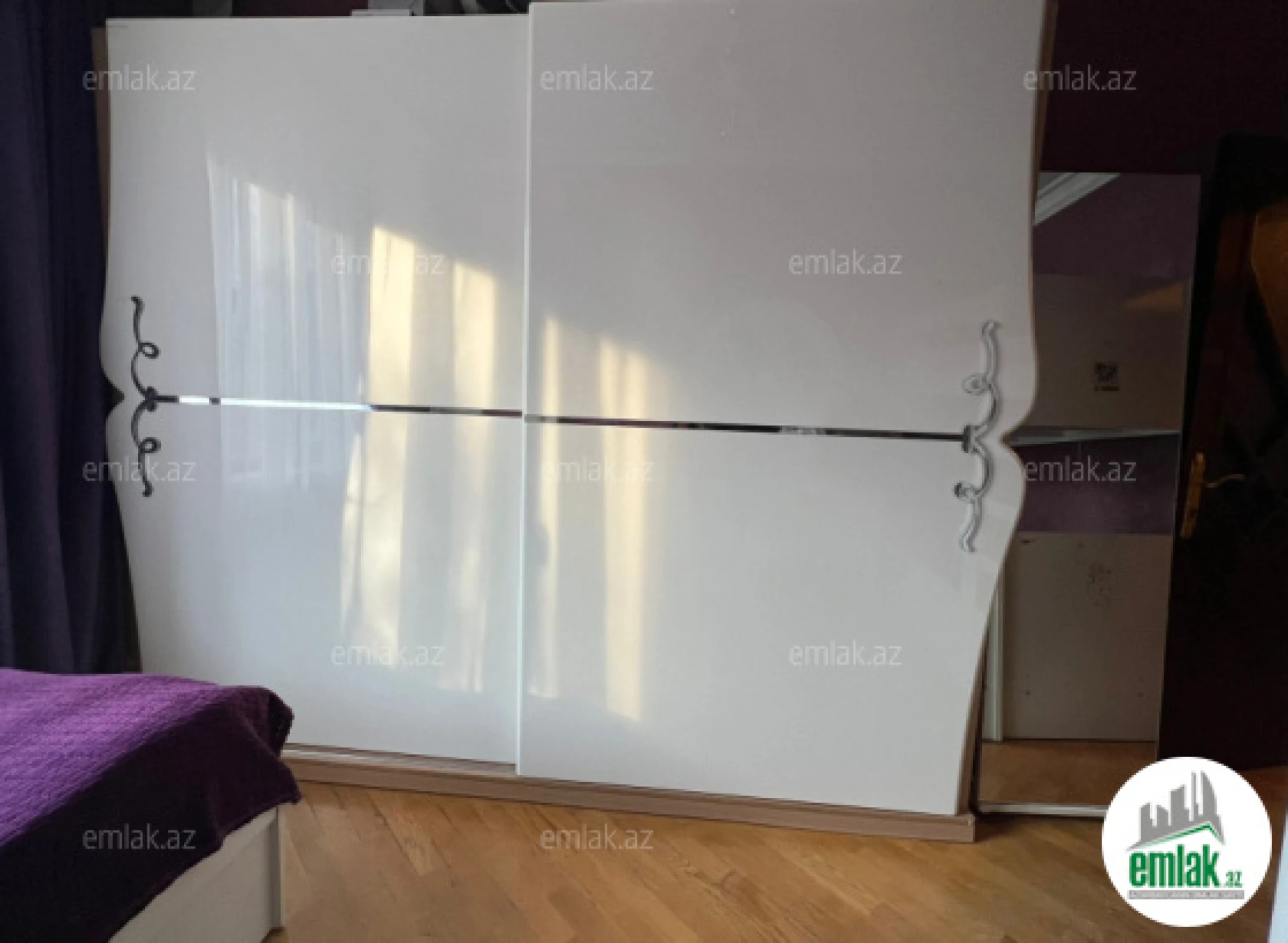 Satılır 3 otaqlı köhnə tikili 80 m²