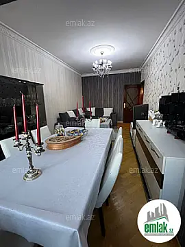 Satılır 3 otaqlı köhnə tikili 80 m²