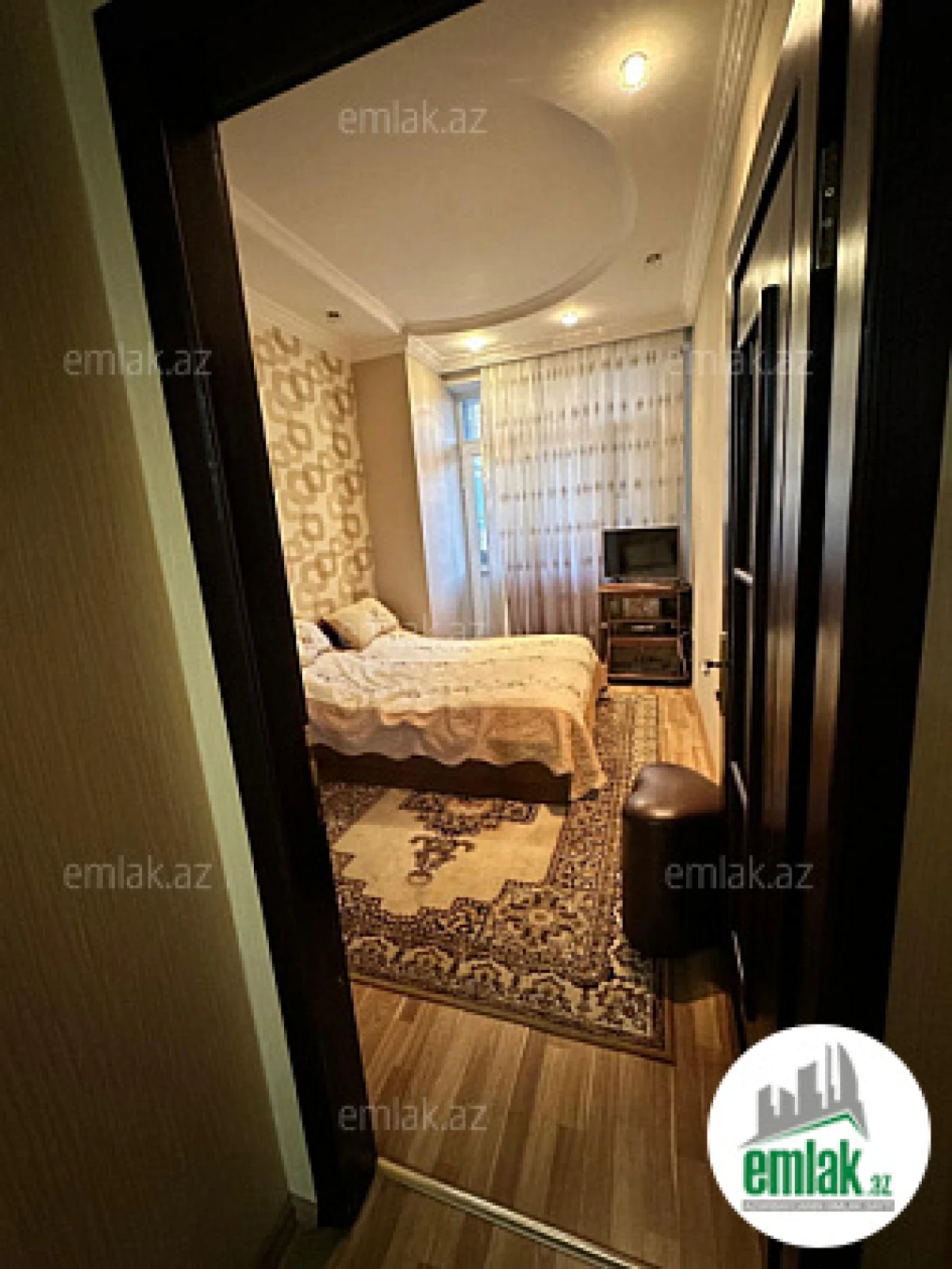 Satılır 3 otaqlı yeni tikili 100 m²