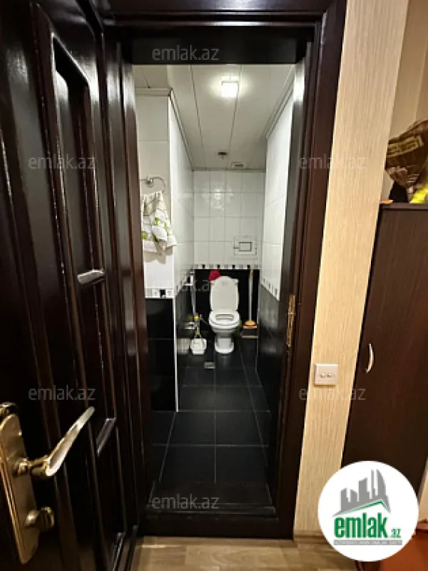 Satılır 3 otaqlı yeni tikili 100 m²