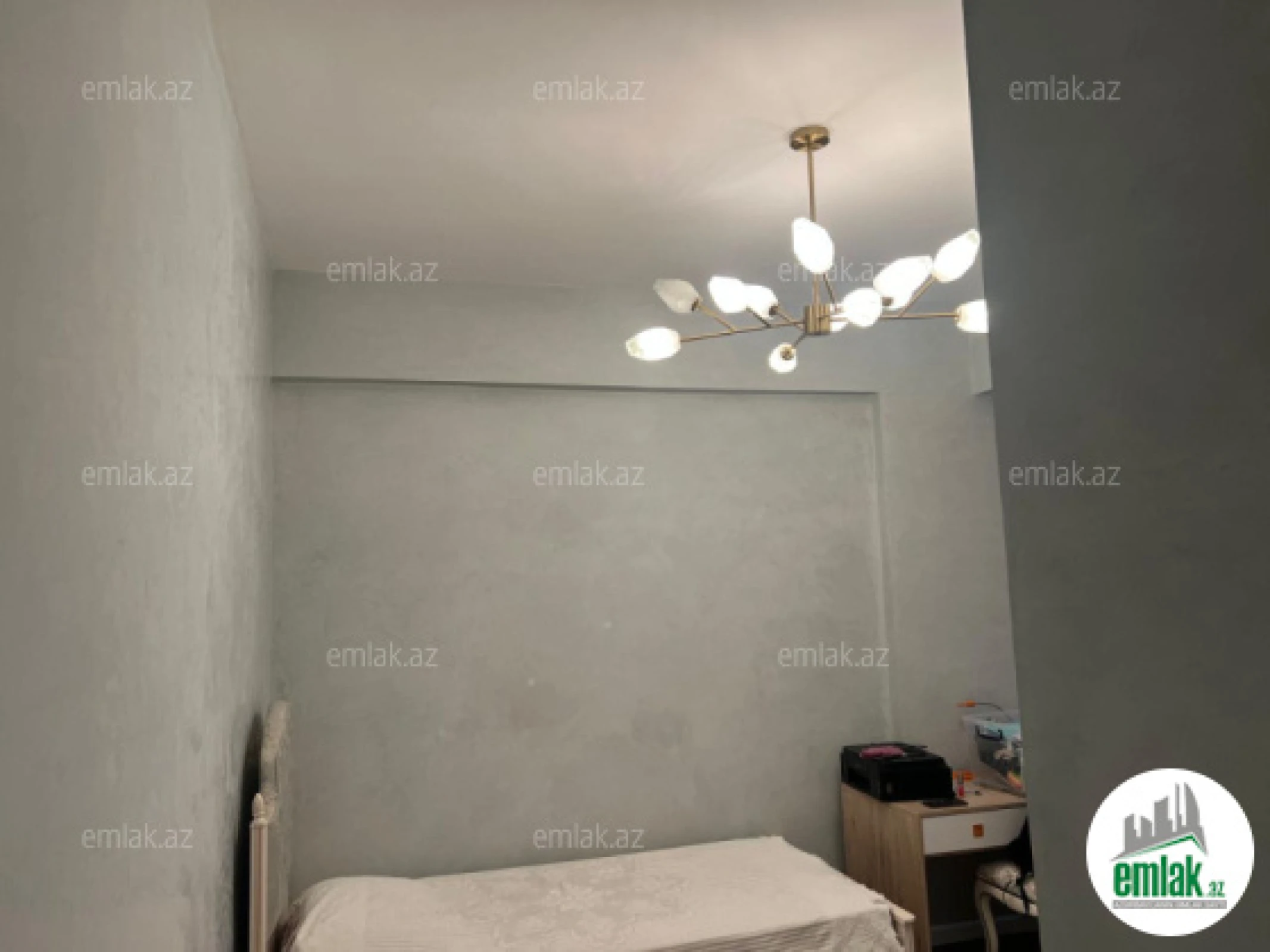 Satılır 4 otaqlı yeni tikili 150 m²