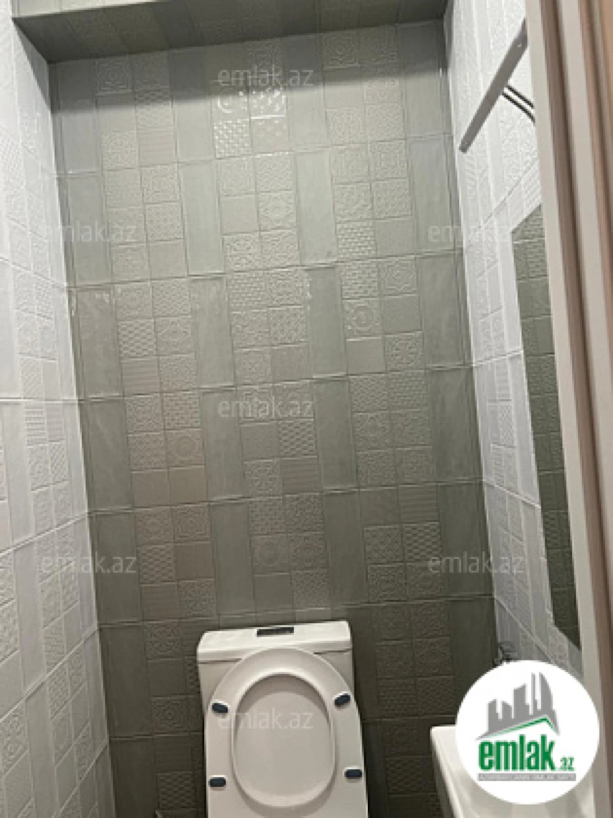 Satılır 4 otaqlı yeni tikili 150 m²