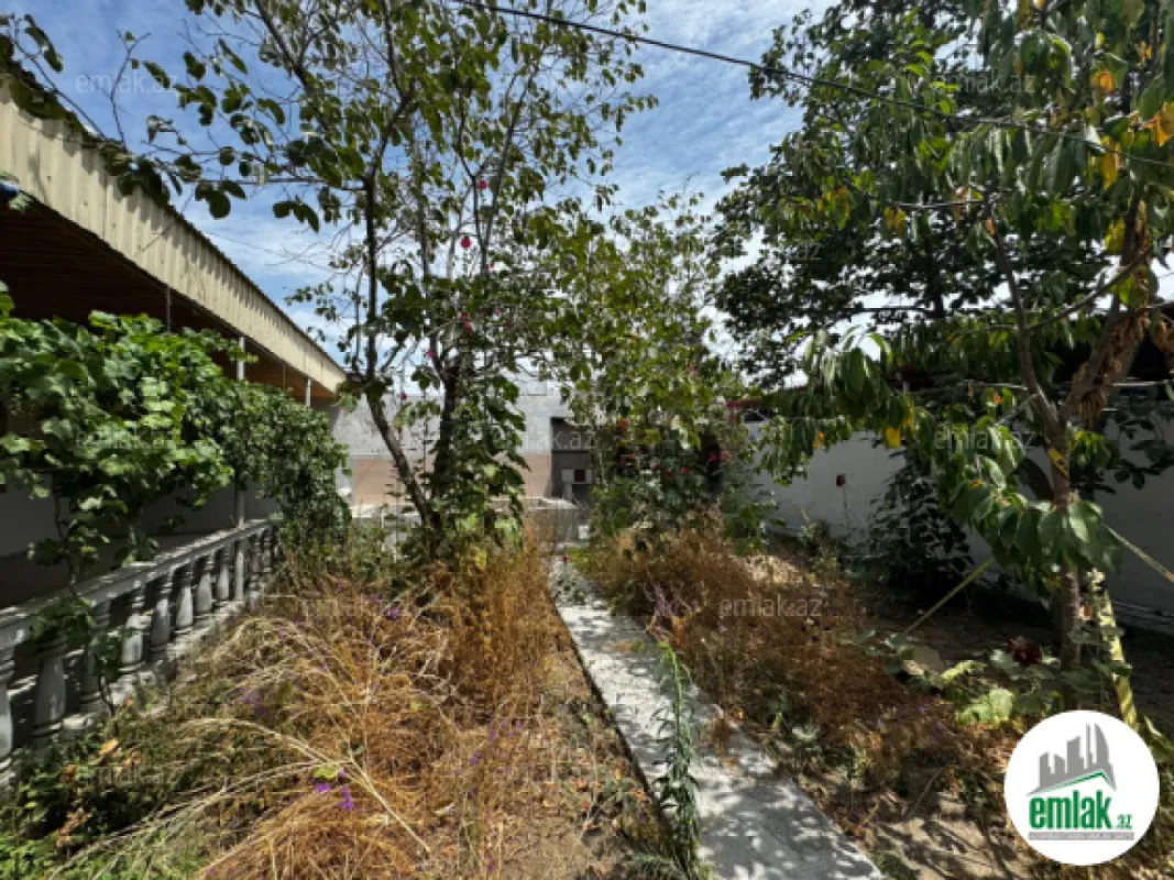 Satılır 4 otaqlı həyət evi 110 m²