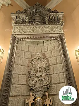 Satılır 4 otaqlı köhnə tikili 140 m² — Bakı 4 otaq 140.00 m²