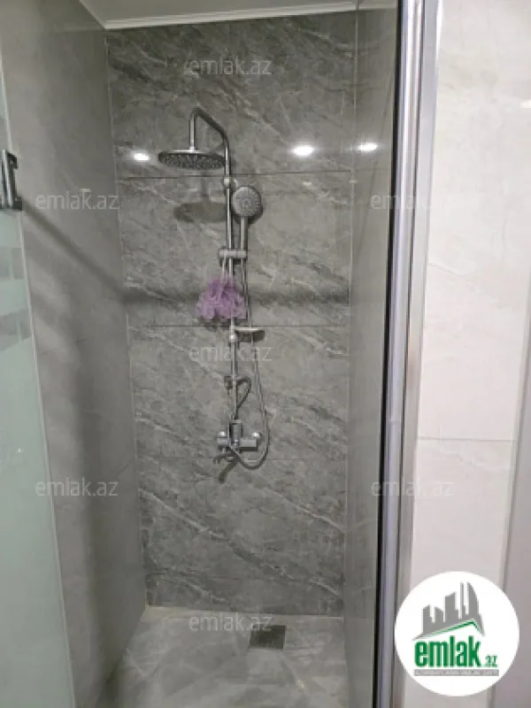 Satılır 2 otaqlı yeni tikili 68 m²