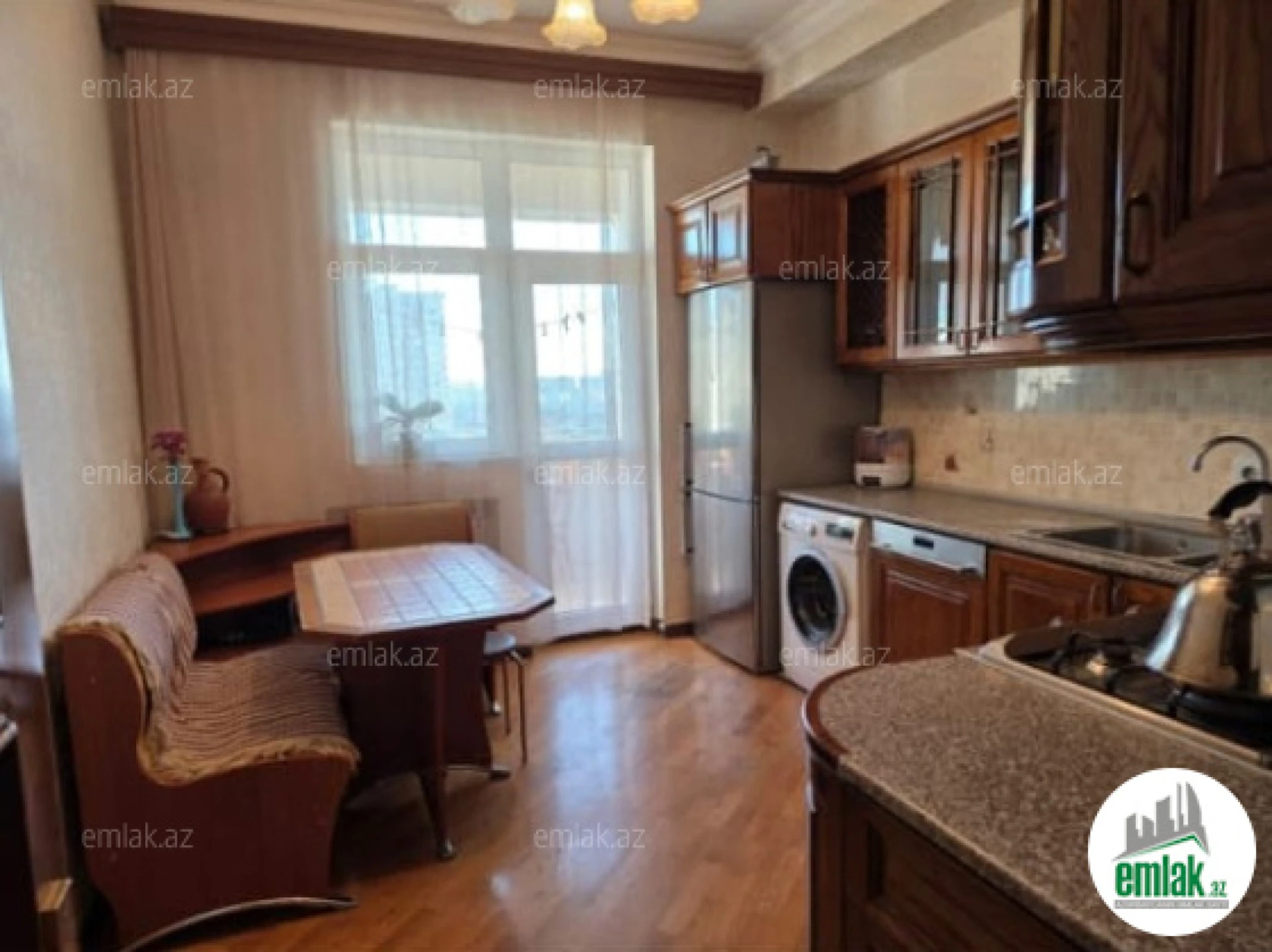 Satılır 4 otaqlı yeni tikili 143 m²