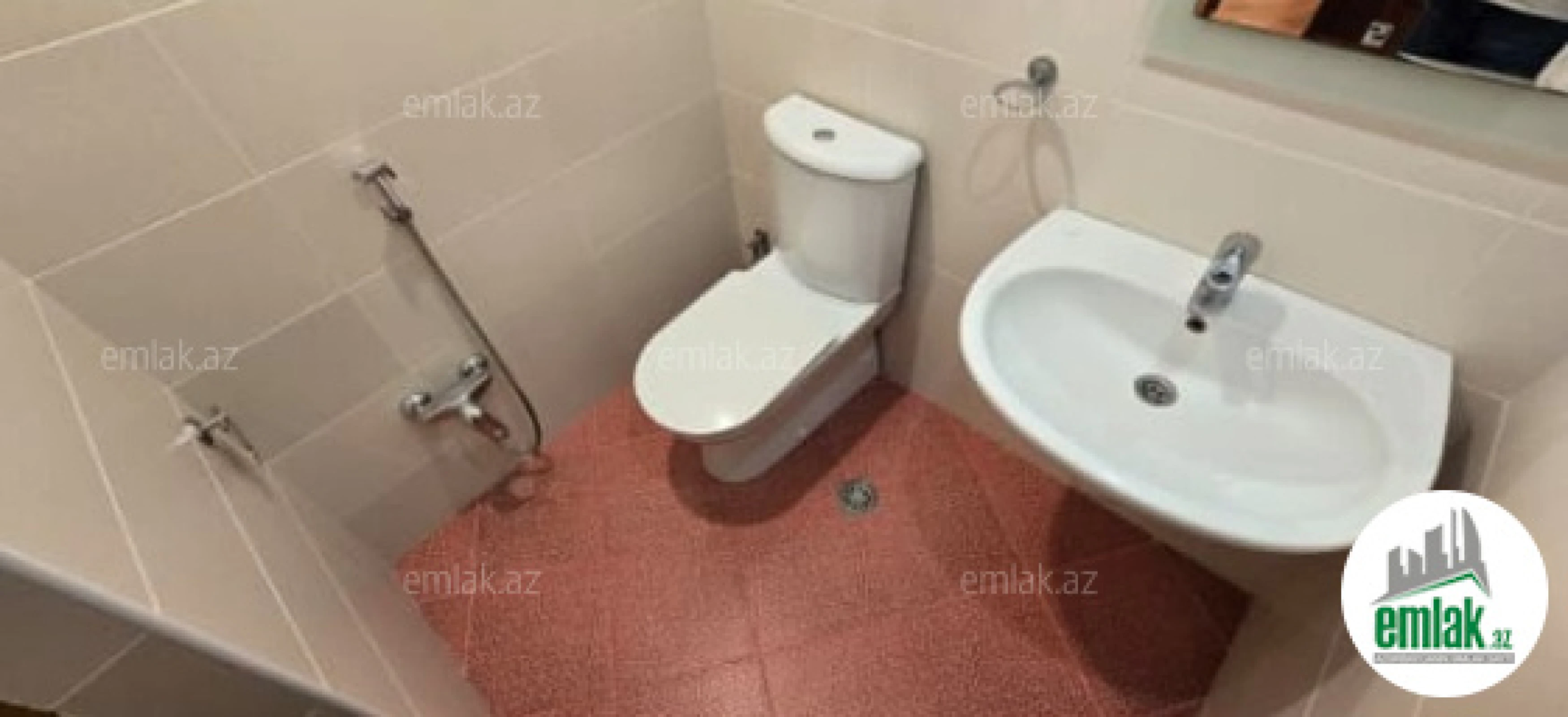 Satılır 4 otaqlı yeni tikili 143 m²