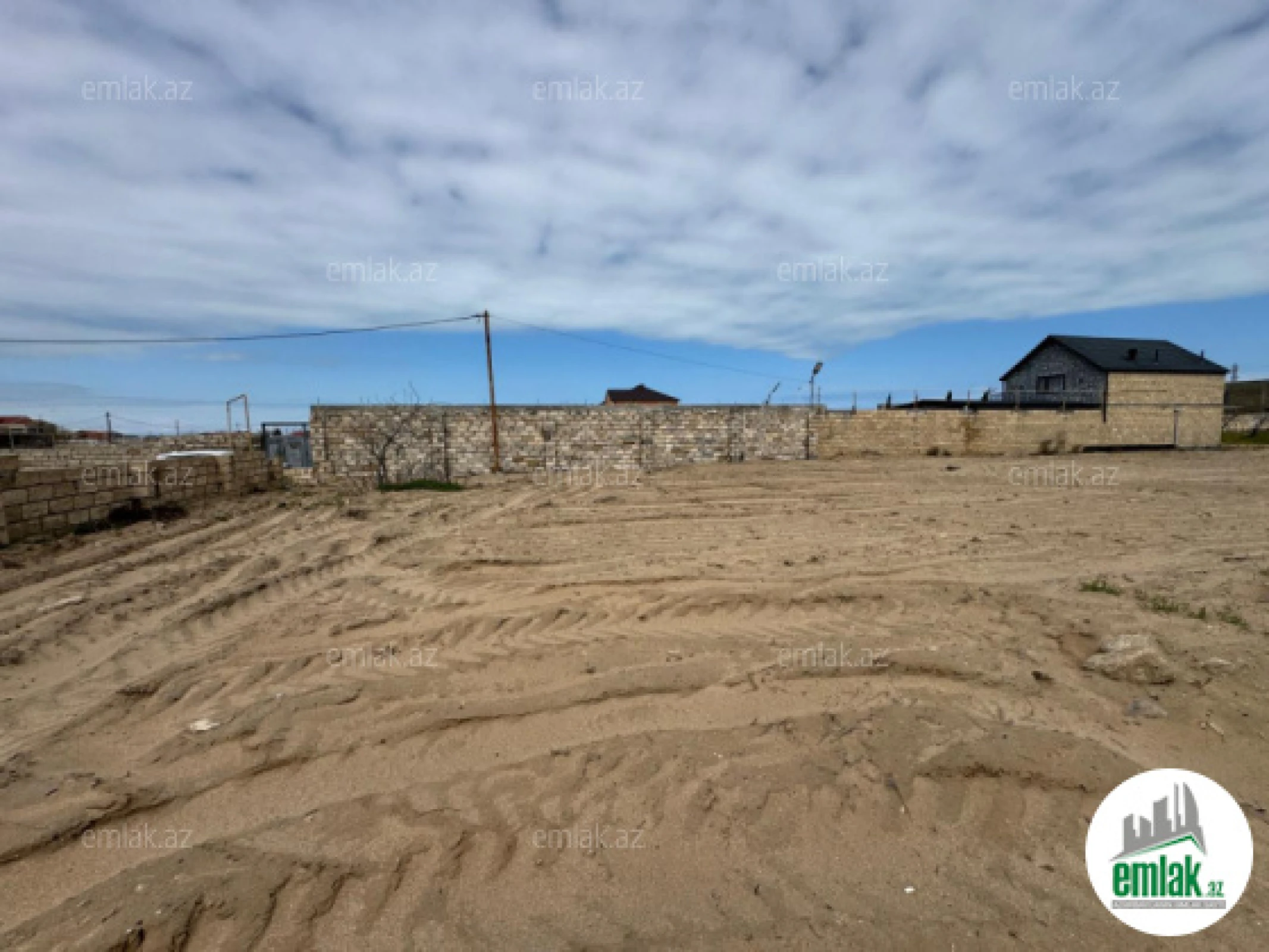 Satılır torpaq sahəsi 11.5 m²