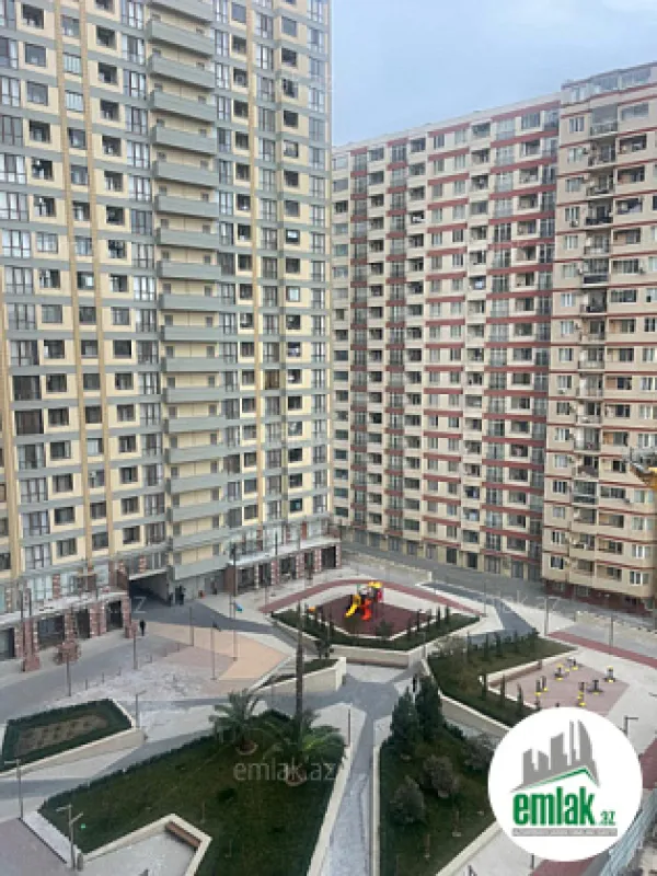 Satılır 3 otaqlı yeni tikili 75 m²