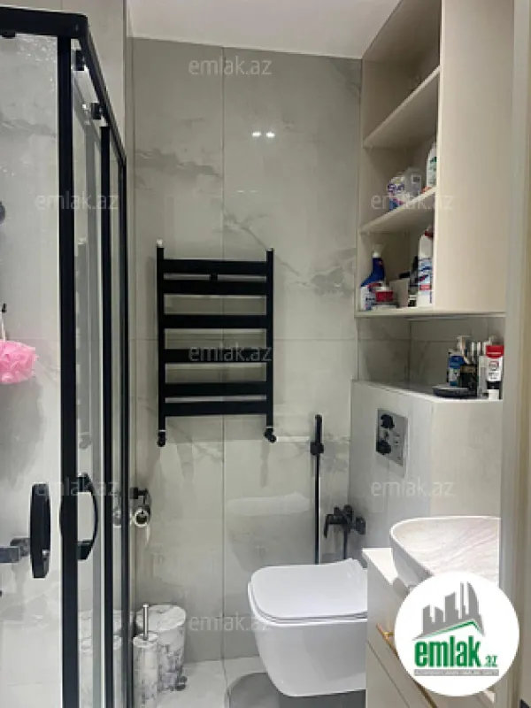 Satılır 3 otaqlı yeni tikili 75 m²