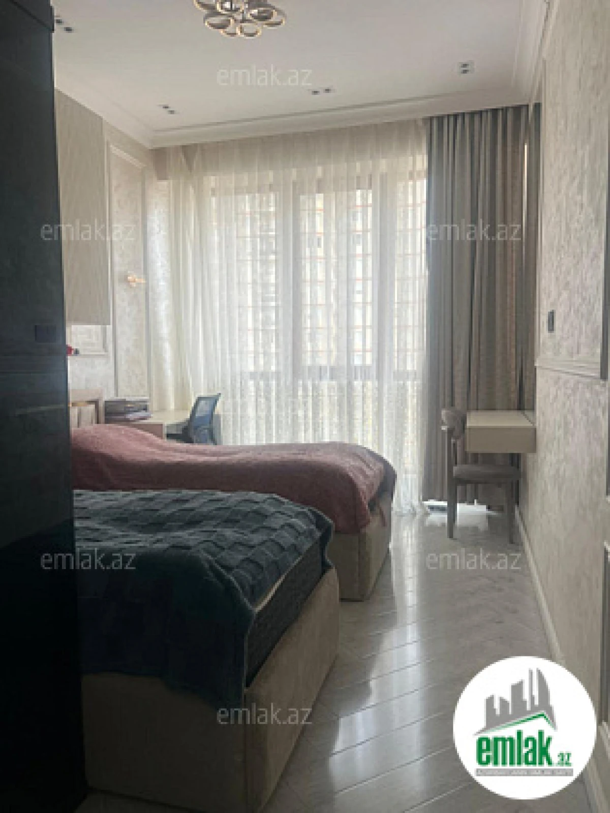 Satılır 3 otaqlı yeni tikili 75 m²