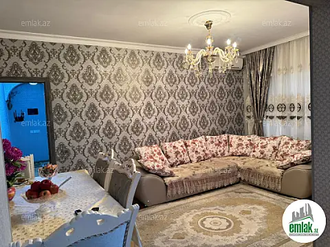 Satılır 2 otaqlı köhnə tikili 65 m²