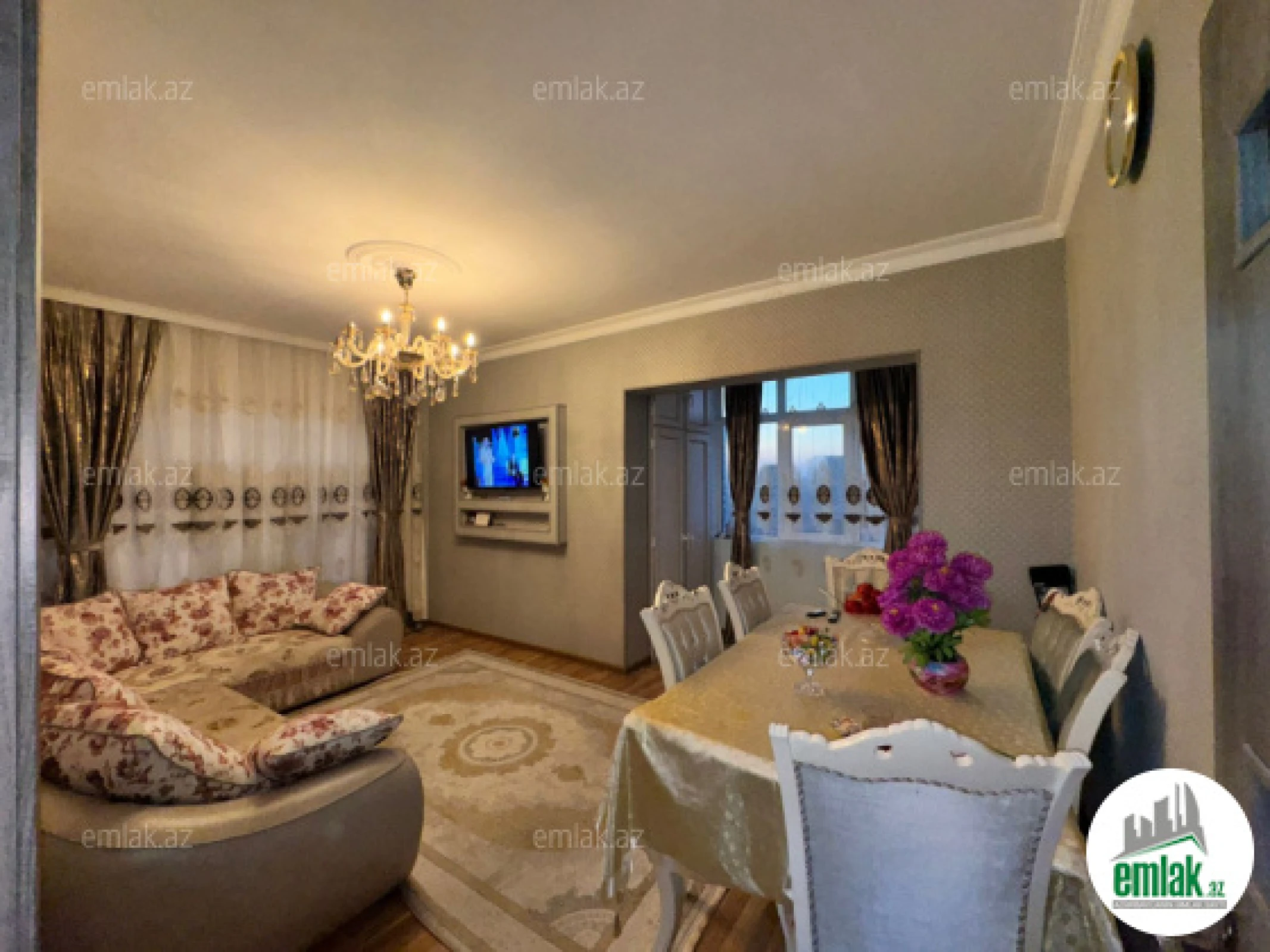 Satılır 2 otaqlı köhnə tikili 65 m²