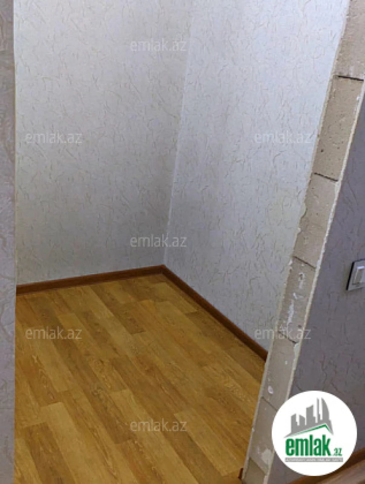 Satılır 1 otaqlı yeni tikili 50 m²