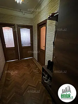 Satılır 2 otaqlı köhnə tikili 60 m²