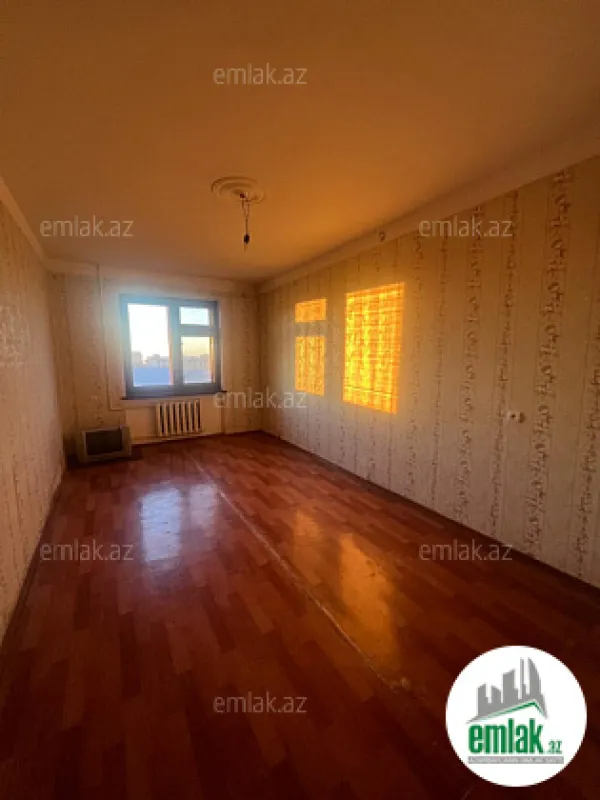 Satılır 5 otaqlı köhnə tikili 103 m²