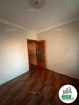 Satılır 5 otaqlı köhnə tikili 103 m² — Bakı 5 otaq 103.00 m²