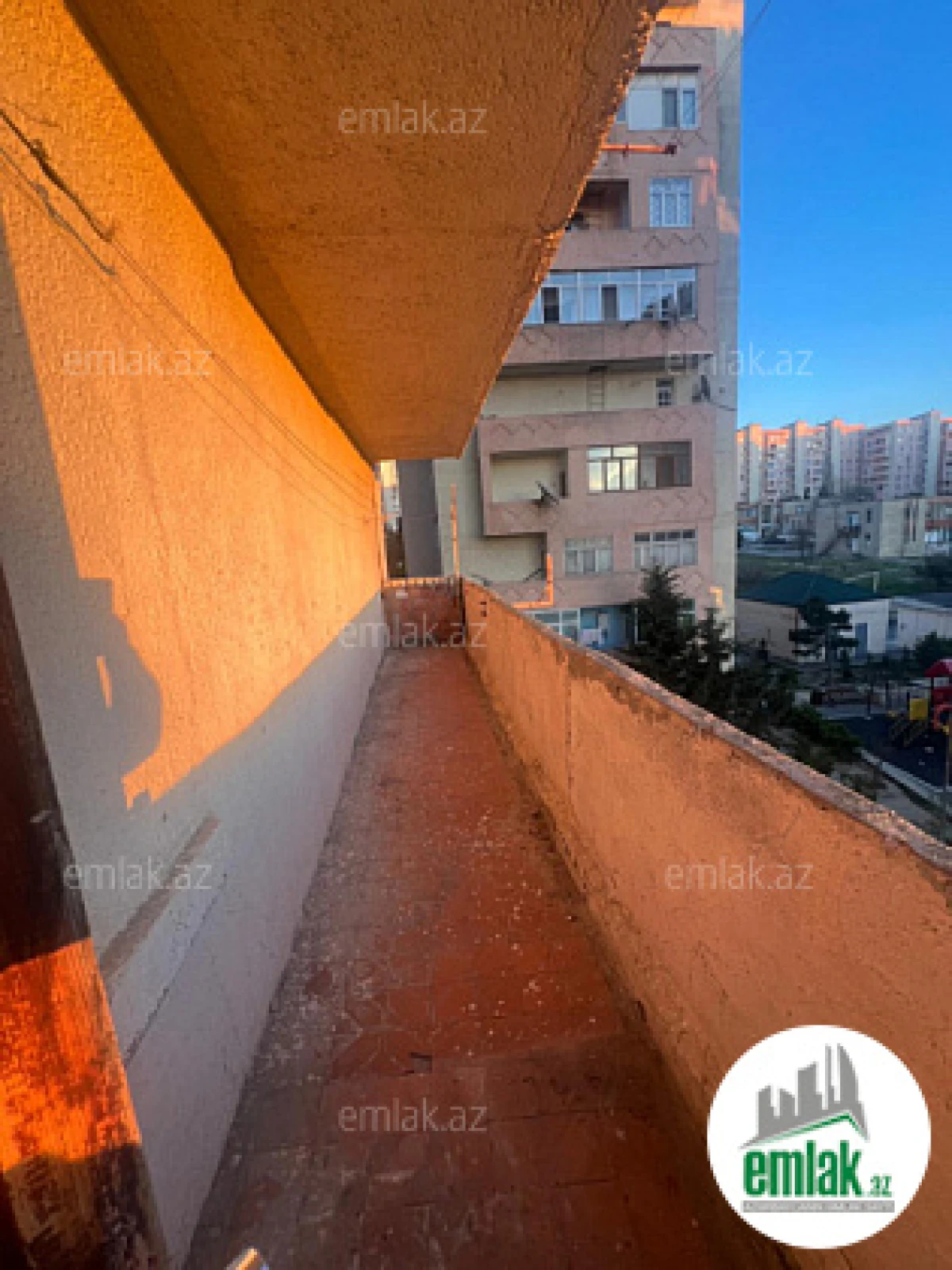 Satılır 5 otaqlı köhnə tikili 103 m²