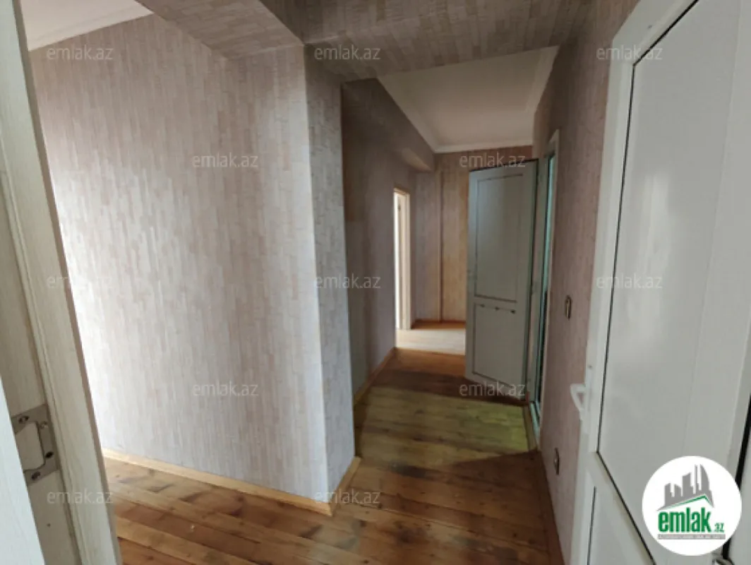 Satılır 3 otaqlı yeni tikili 100 m²