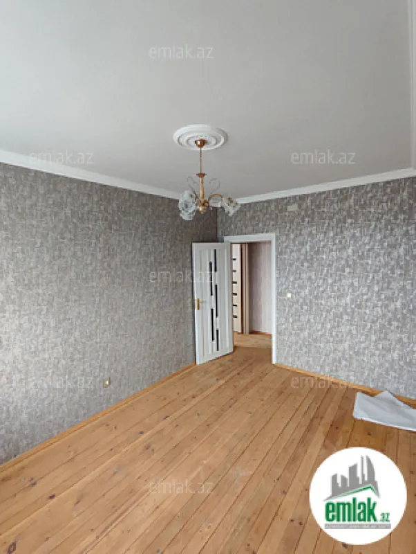 Satılır 3 otaqlı yeni tikili 100 m²