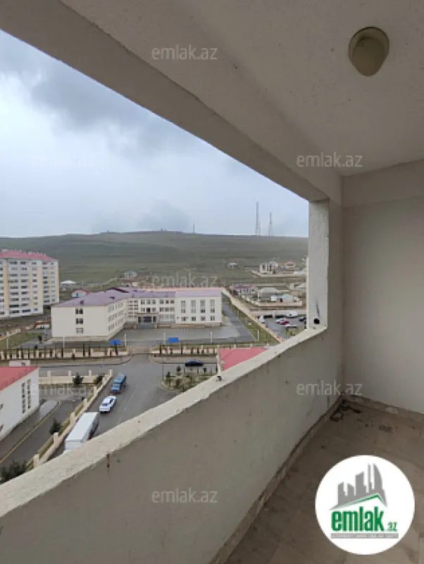 Satılır 3 otaqlı yeni tikili 100 m²