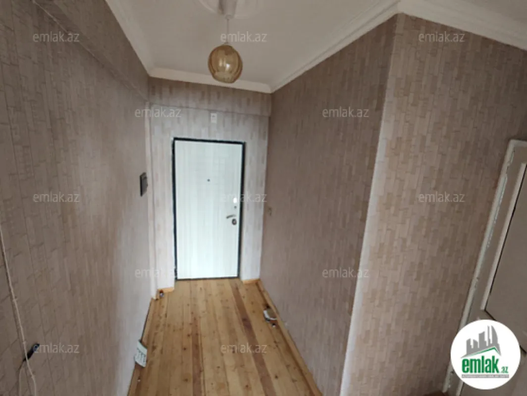 Satılır 3 otaqlı yeni tikili 100 m²