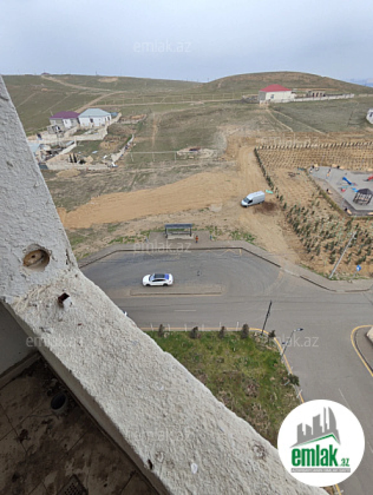 Satılır 3 otaqlı yeni tikili 100 m²