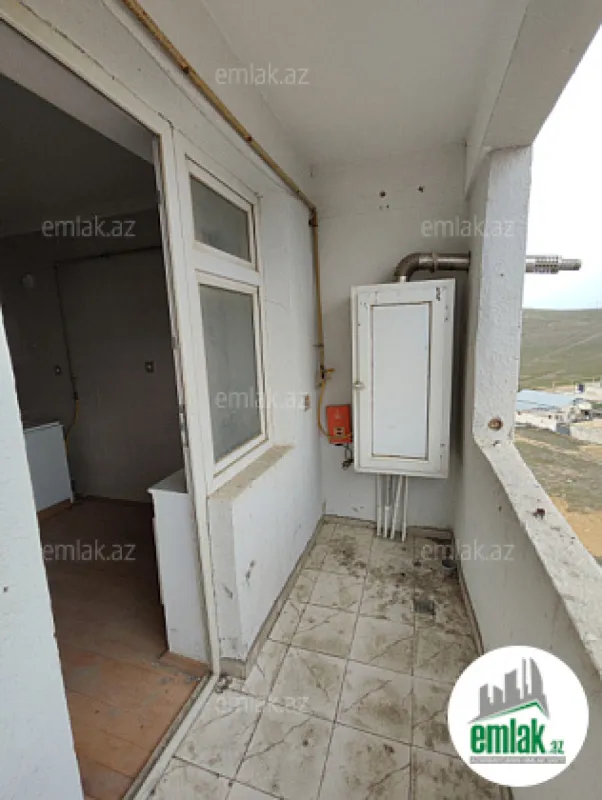 Satılır 3 otaqlı yeni tikili 100 m²