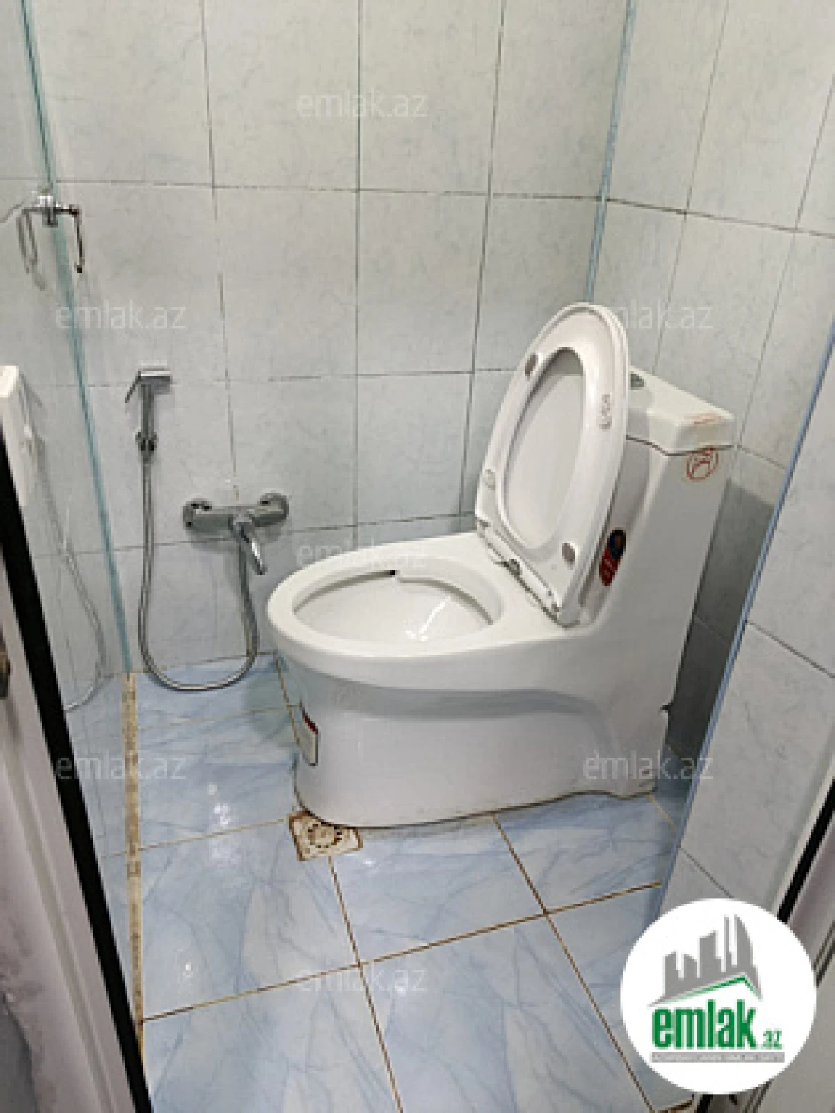 Satılır 2 otaqlı həyət evi 65 m²