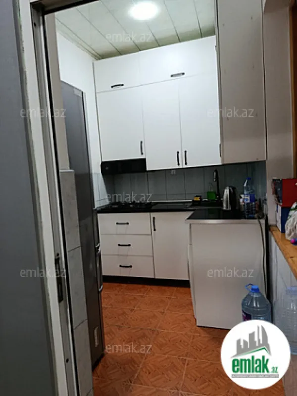 Satılır 2 otaqlı həyət evi 65 m²