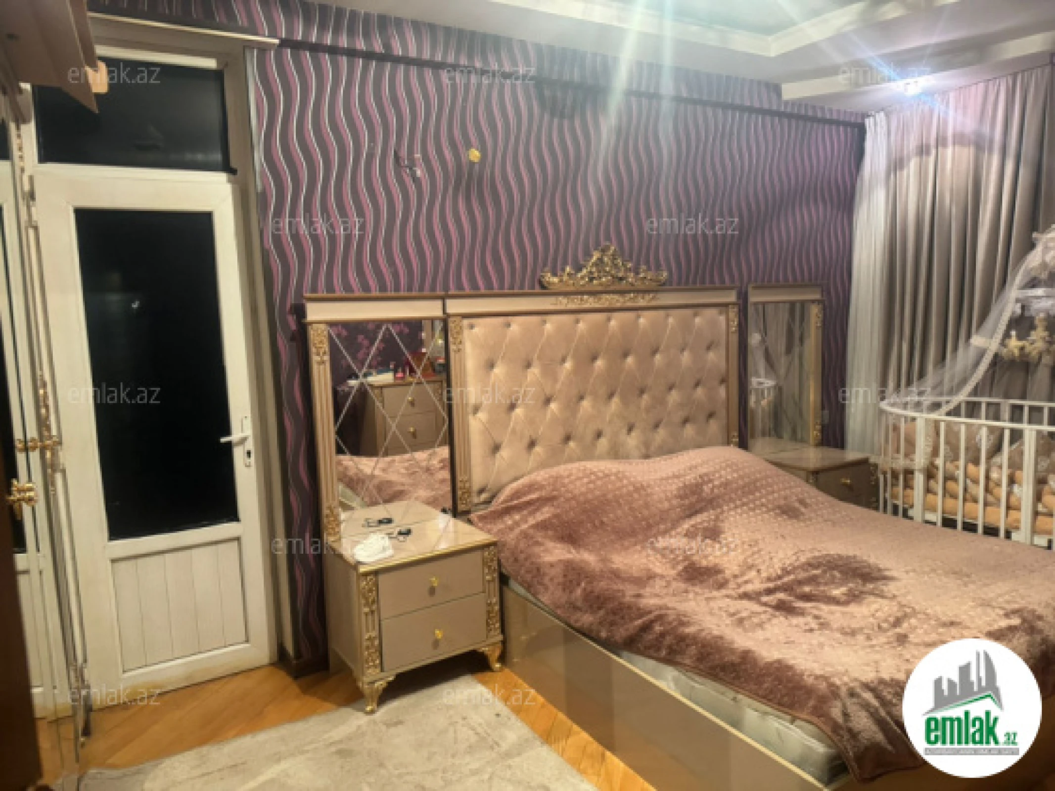 Satılır 2 otaqlı yeni tikili 85 m²