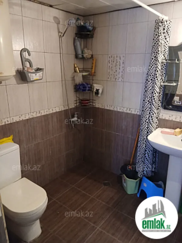 Satılır 1 otaqlı köhnə tikili 34 m²