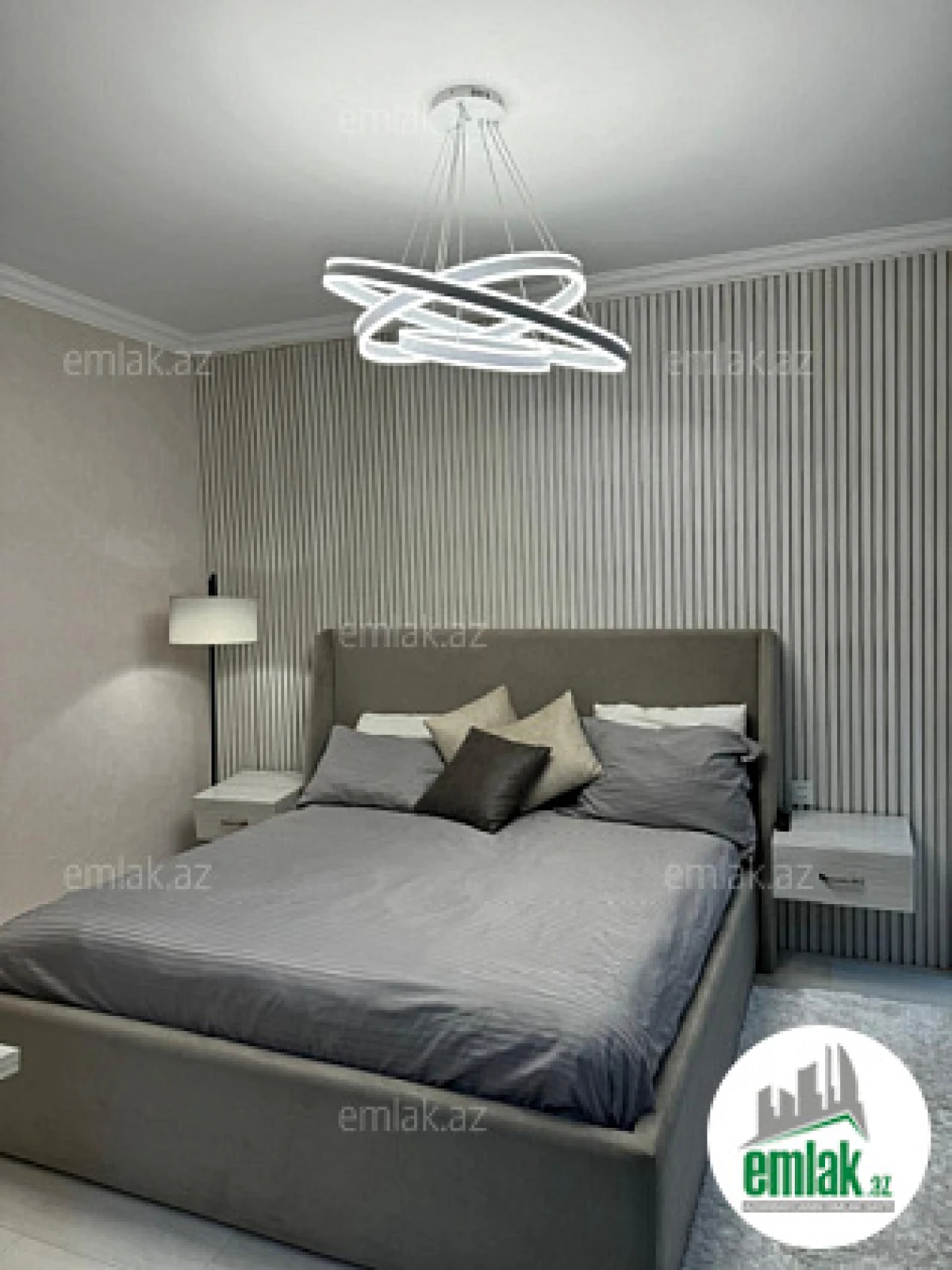 Satılır 3 otaqlı köhnə tikili 86 m²