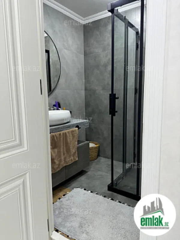 Satılır 3 otaqlı köhnə tikili 86 m²