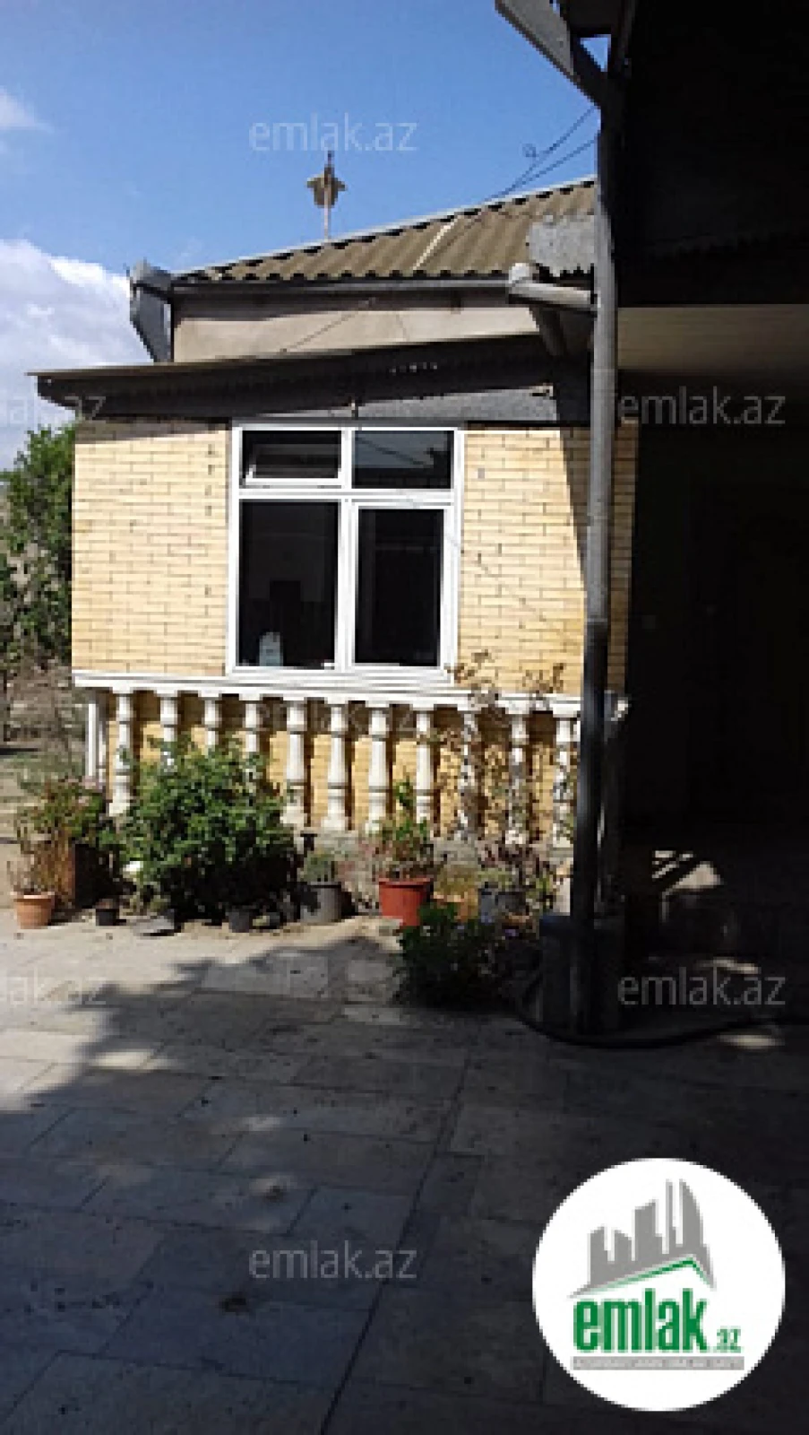 Satılır 5 otaqlı həyət evi 100 m²