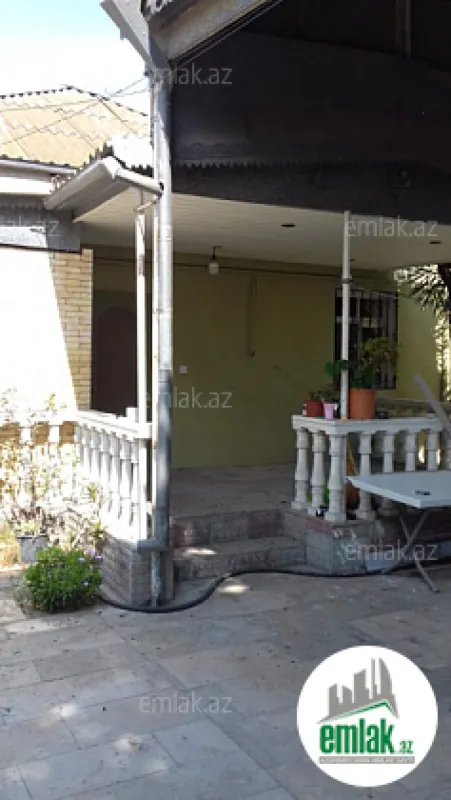 Satılır 5 otaqlı həyət evi 100 m²