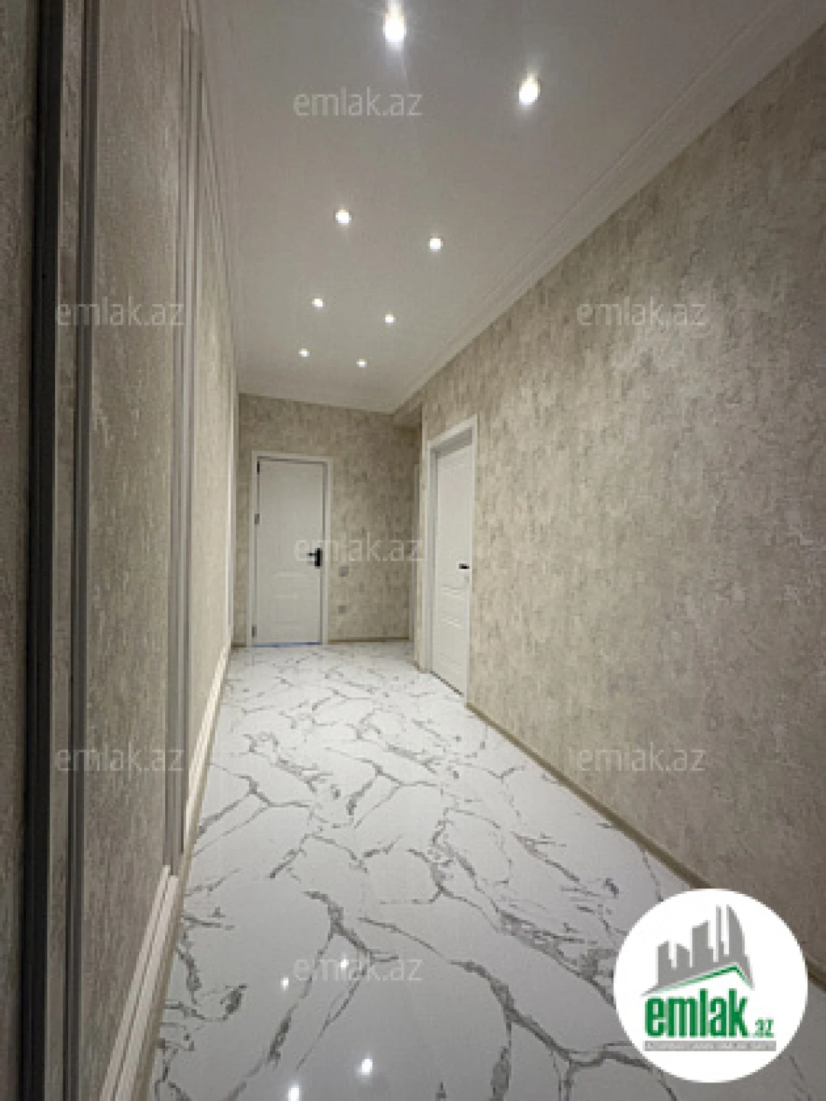 Satılır 2 otaqlı yeni tikili 54 m²