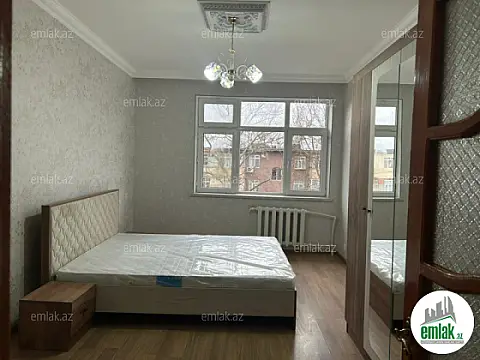Satılır 2 otaqlı köhnə tikili 55 m²