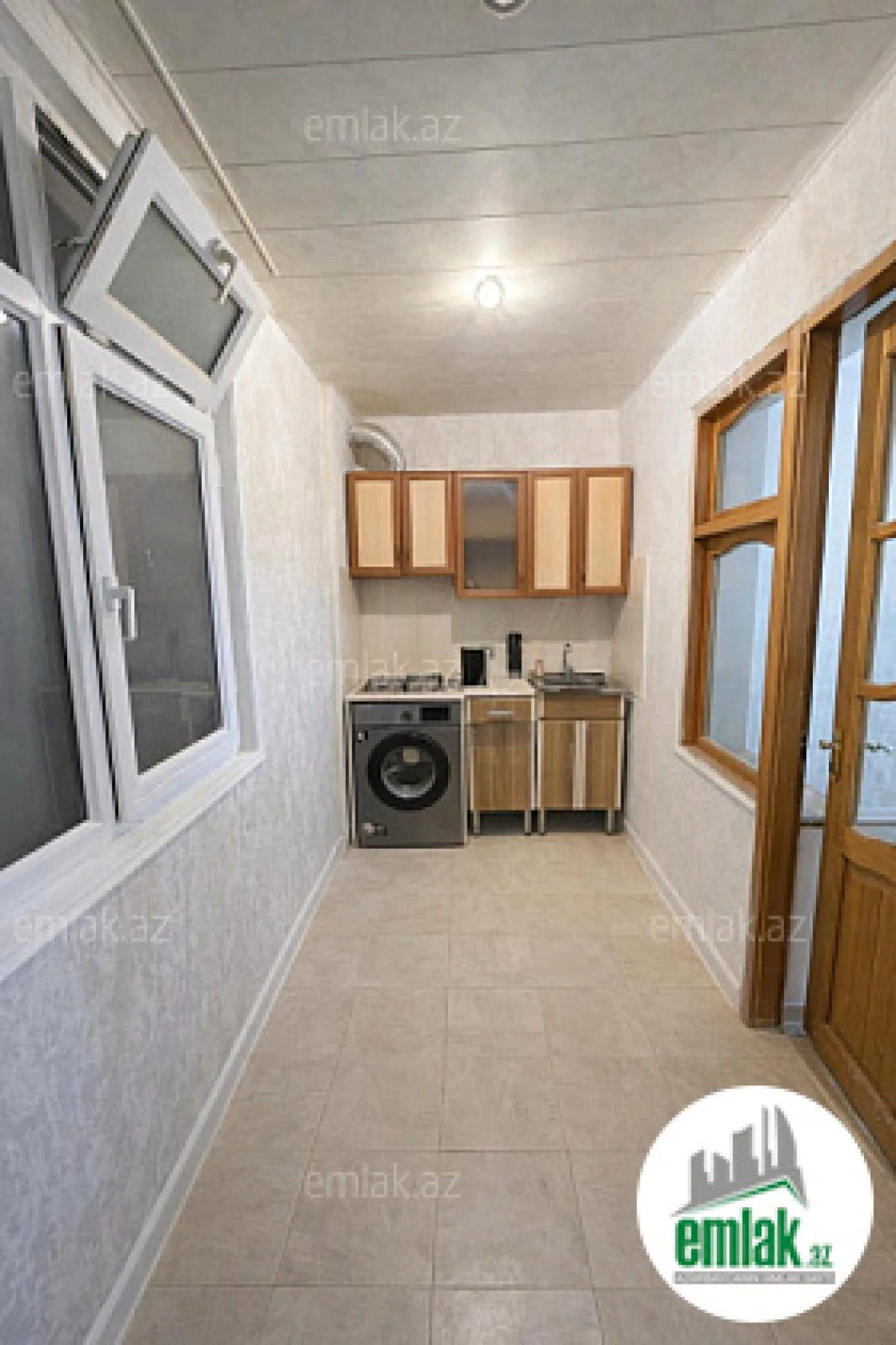 Satılır 2 otaqlı köhnə tikili 60 m²