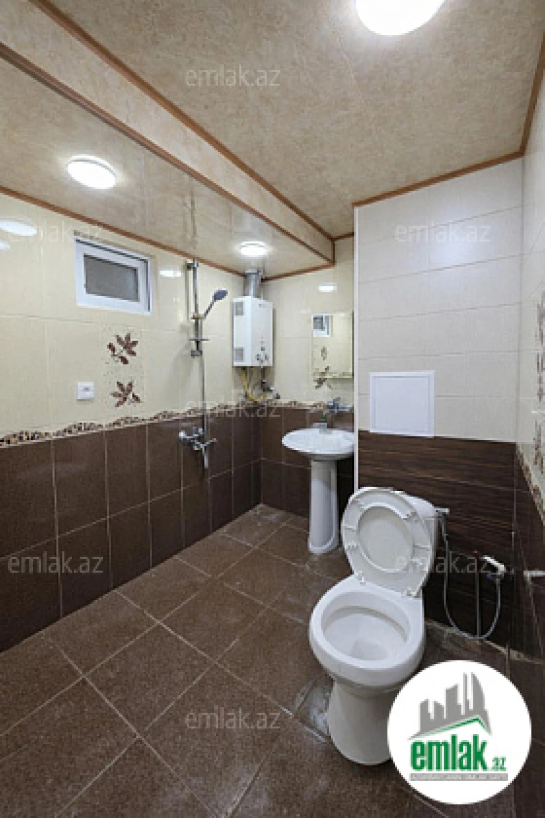 Satılır 2 otaqlı köhnə tikili 60 m²