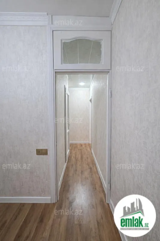 Satılır 2 otaqlı köhnə tikili 60 m²